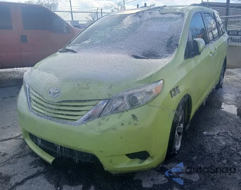 2016 Toyota Sienna from USA, damaged, VIN 5TDKK3DC5SS644656